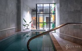Set Spa